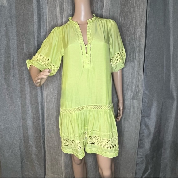 Marie Oliver Lime Green Ruffle Top XXS - Picture 1 of 10